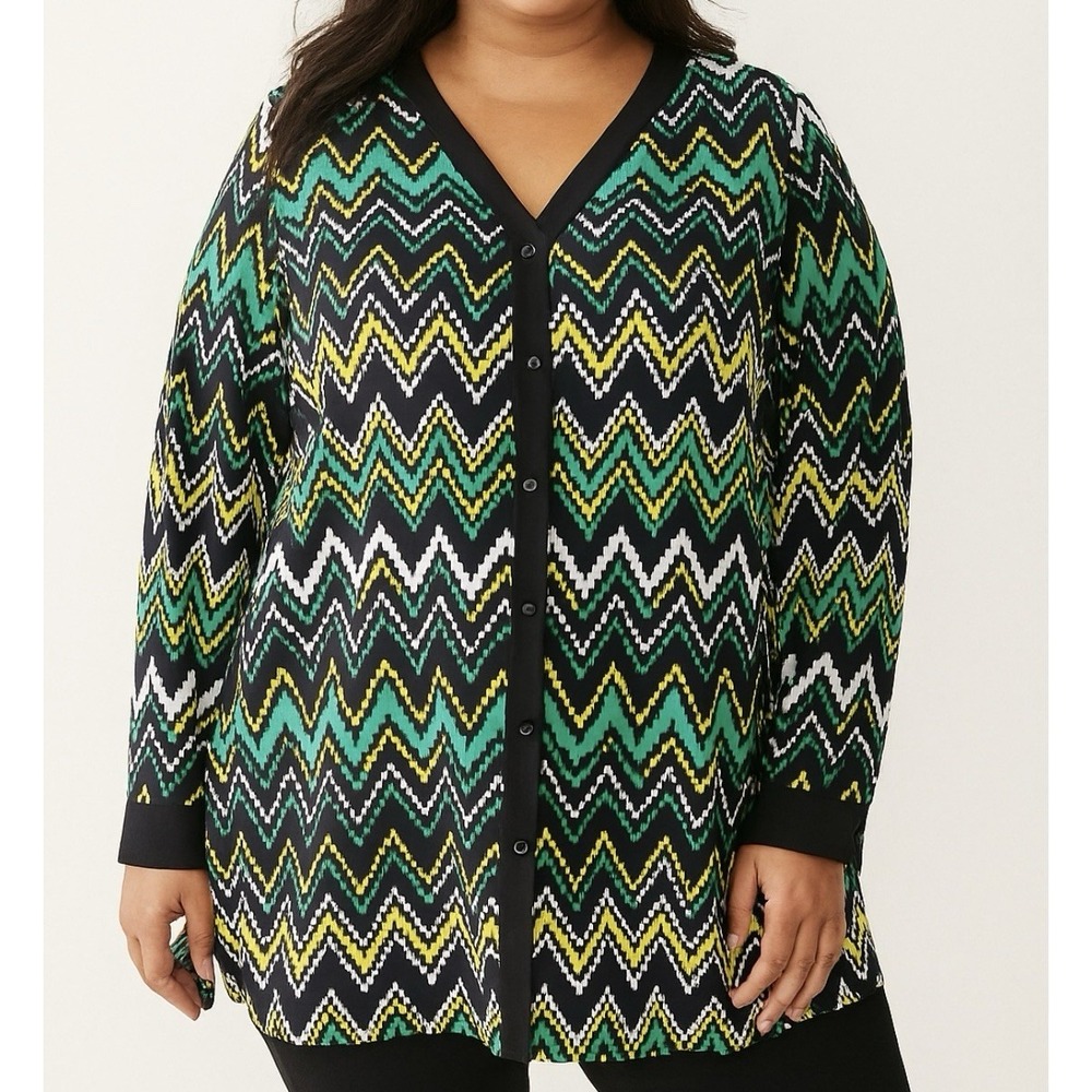 Catherines Green Geometric Chevron Button Up Long Sleeve‎ Y Neck Blouse Size 4X